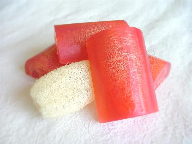 ผลการค้นหารูปภาพสำหรับ สบู่ใยบวบผสมมะละกอ & น้ำผึ้ง